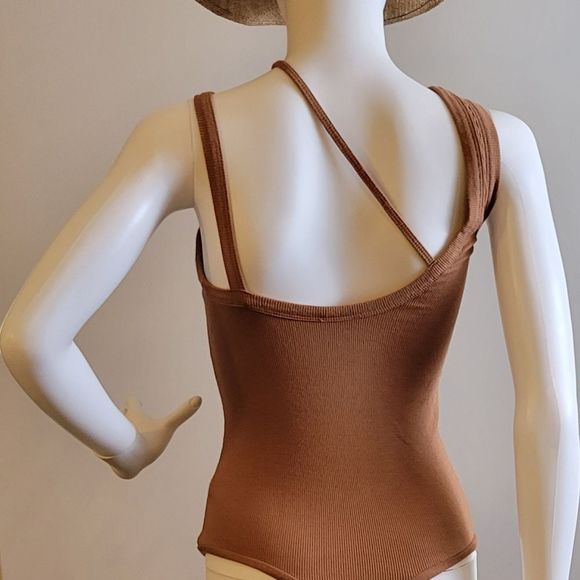 ALIX NYC ALLEN ASYMMETRICAL Rib Knit Bodysuit Size M - Picture 6 of 6